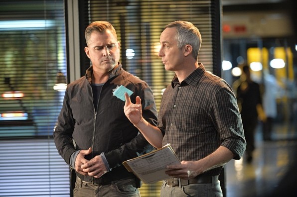 Nick Stokes (George Eads) & David Hodges (Wallace Langham)